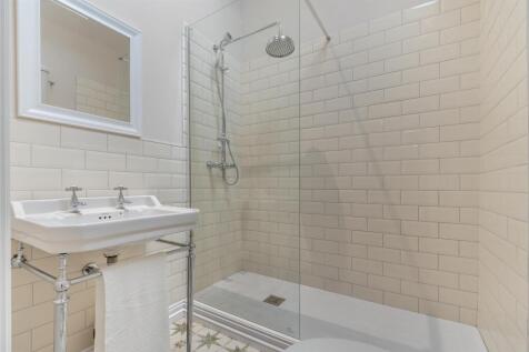 8633443-interior11.jpg