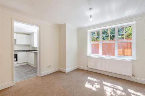 8566513-interior12.jpg