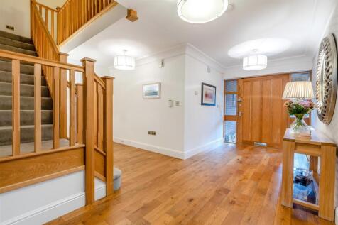 8641910-interior30.jpg