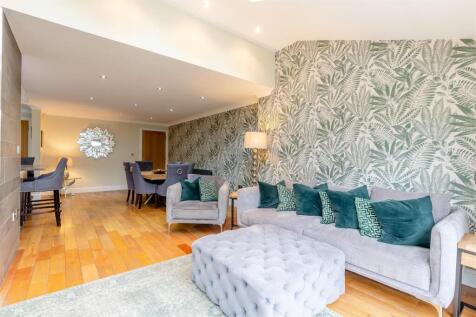 8641910-interior51.jpg