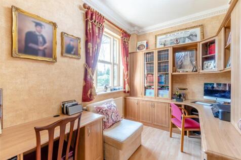 8641116-interior16.jpg