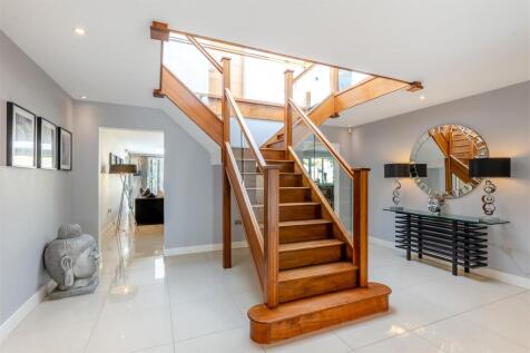 8644596-interior16.jpg
