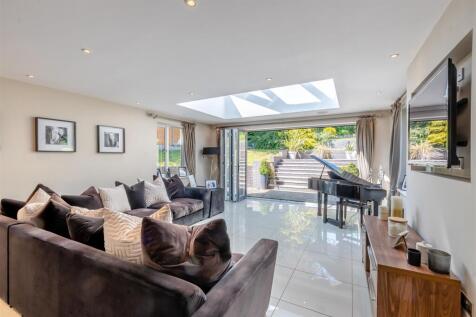 8644596-interior03.jpg