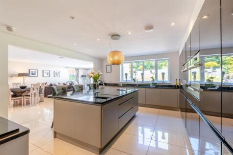 8644596-interior09.jpg