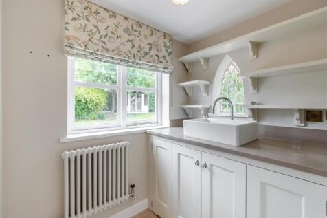 8646174-interior12.jpg