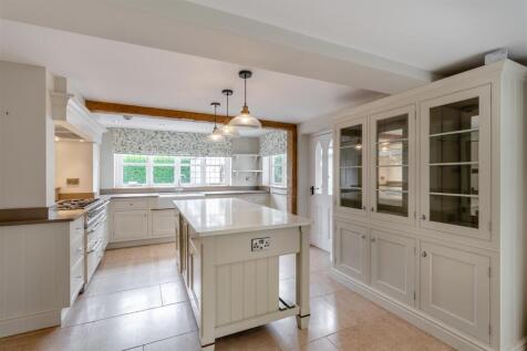 8646174-interior14.jpg