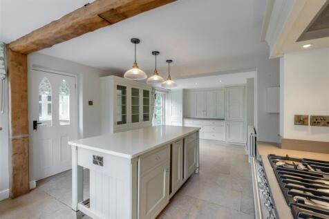 8646174-interior18.jpg