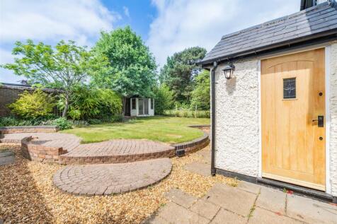 8646174-exterior13.jpg