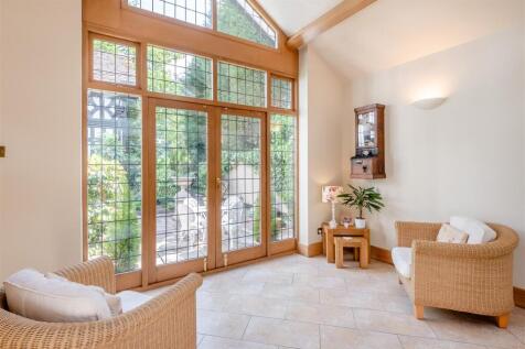 8646460-interior25.jpg