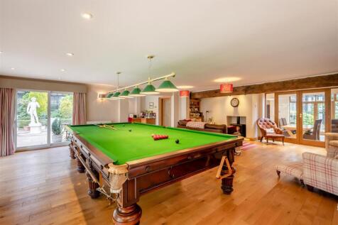 8646460-interior40.jpg