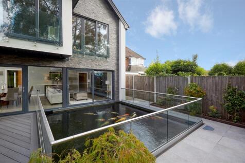 Broad View_Exterior_011.jpg