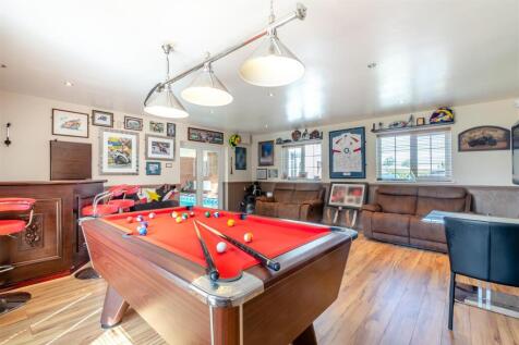 8649206-interior14.jpg