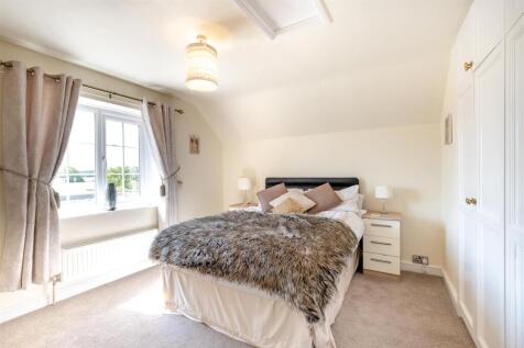 8649206-interior43.jpg