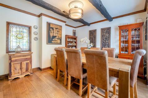 8648009-interior04.jpg