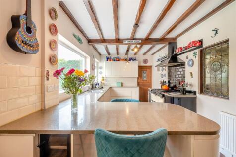 8648009-interior17.jpg