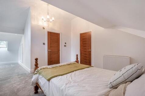 8647547-interior10.jpg