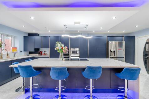 8629938-interior19.jpg