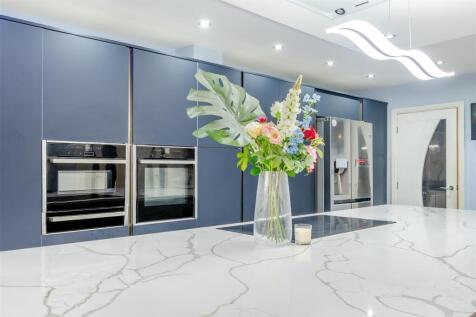 8629938-interior15.jpg