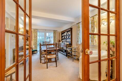 8636816-interior27.jpg