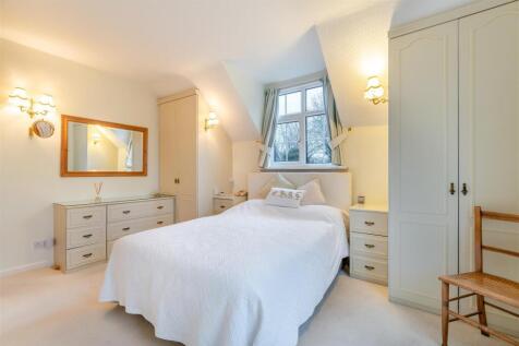 8636816-interior17.jpg