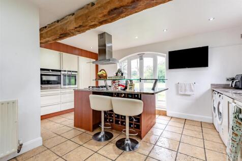 8651039-interior02.jpg