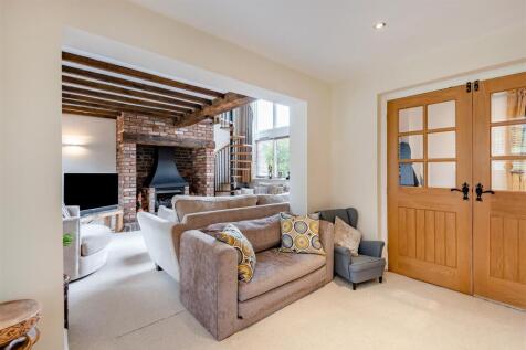 8651039-interior12.jpg