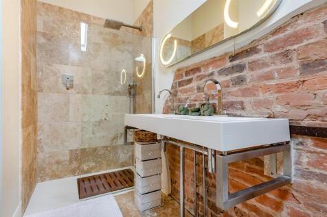 8651039-interior23.jpg