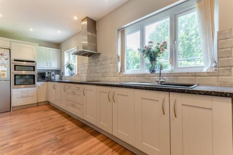 8651053-interior26.jpg