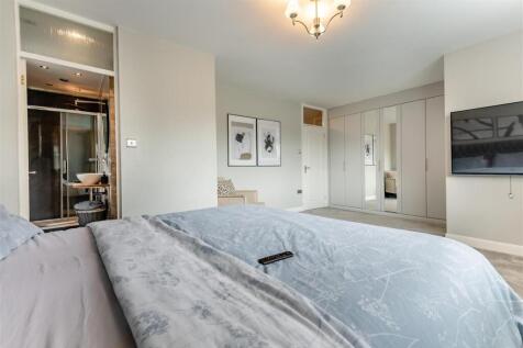 8651053-interior14.jpg