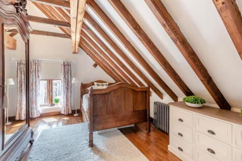 8651407-interior14.jpg