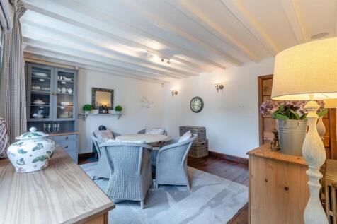 8651407-interior51.jpg