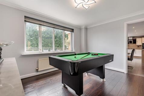 8652251-interior04.jpg