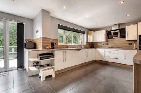 8652251-interior06.jpg