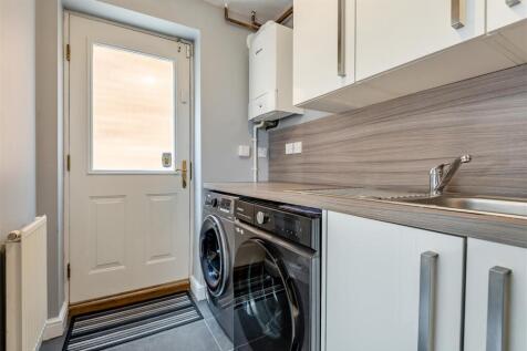 8652251-interior10.jpg