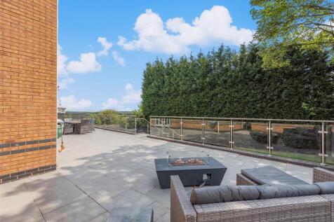 8652251-exterior05.jpg