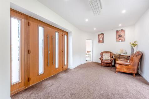 8619498-interior14.jpg