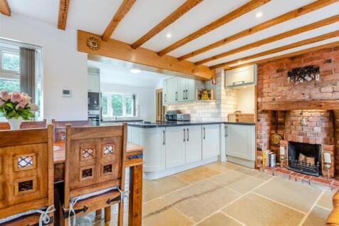 8619498-interior16.jpg