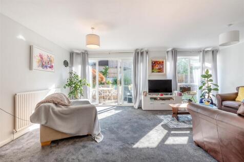 8652126-interior16.jpg