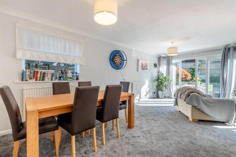 8652126-interior11.jpg