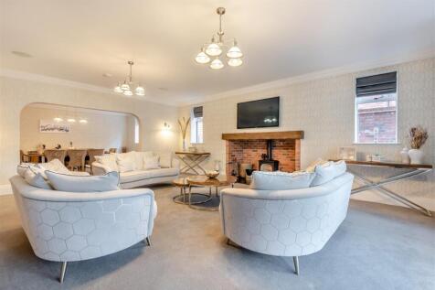 8633627-interior09.jpg