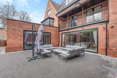8633627-exterior24.jpg
