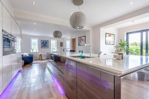 8654576-interior01.jpg