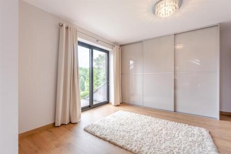 8654576-interior20.jpg