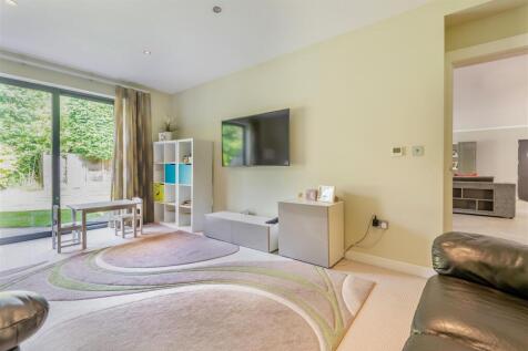 8646188-interior20.jpg