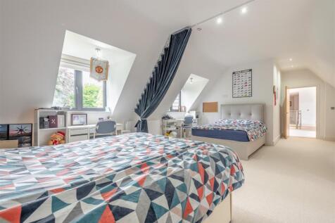 8646188-interior24.jpg