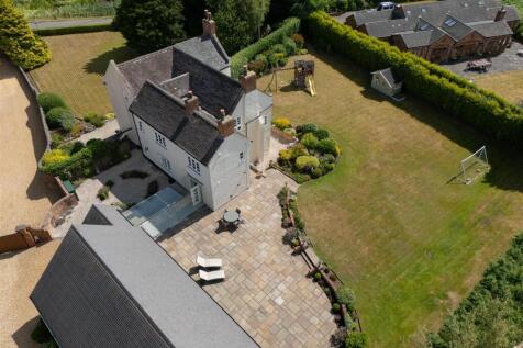 Hammerwhich Place Farm Drone-6.jpg