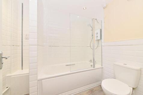 BATH1.jpg
