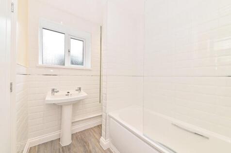BATH2.jpg