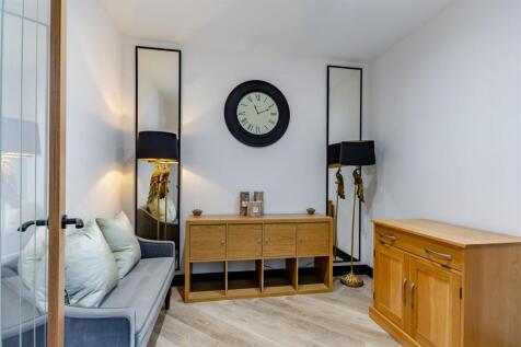 8653275-interior29.jpg