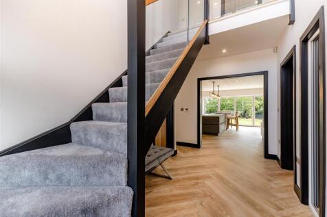 8653275-interior31.jpg
